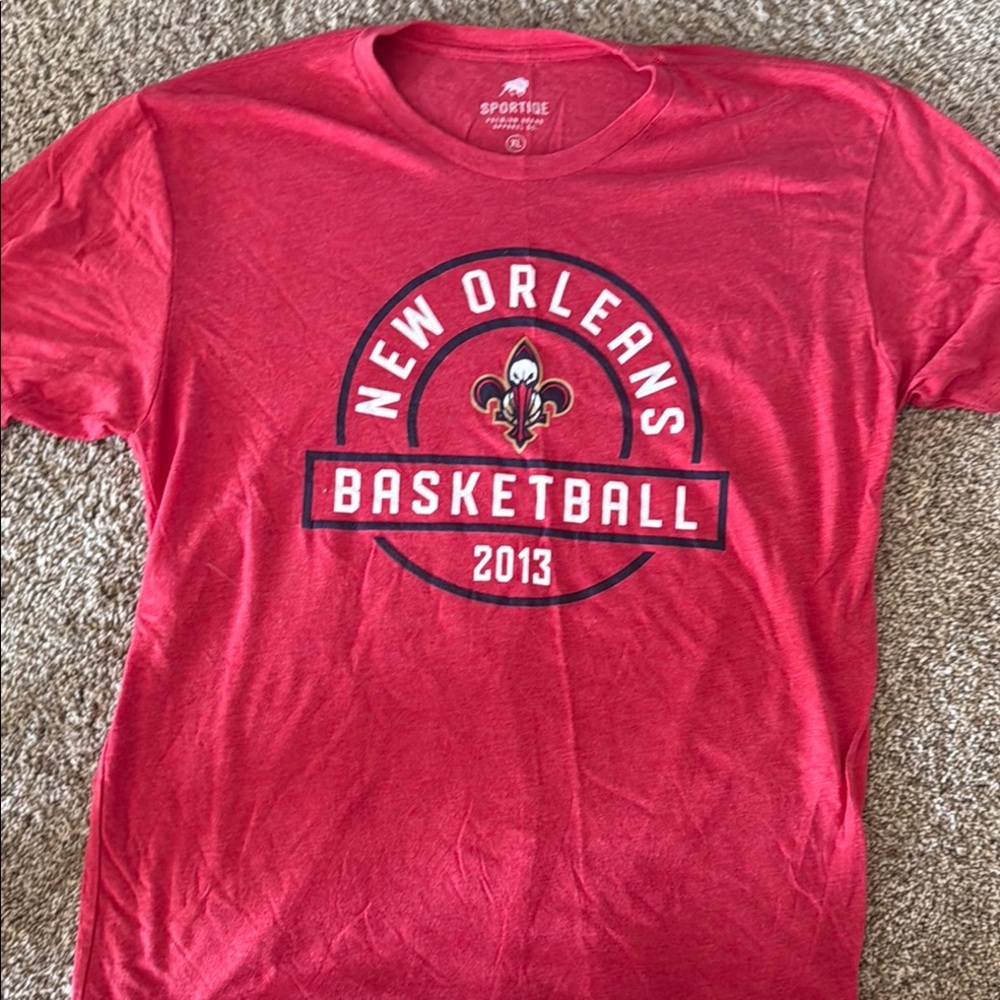 Sportiqe New Orleans Basketball Red T-Shirt